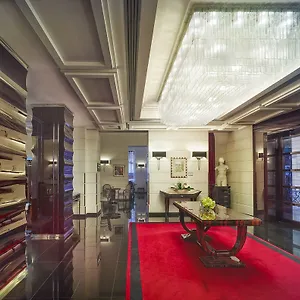 https://grand-hotel-via-veneto.it-romehotels.com