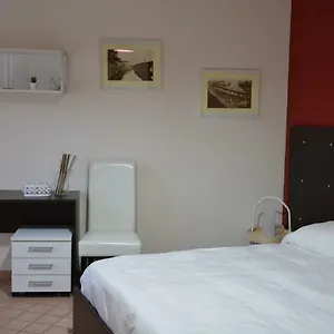  Apartament Garibaldi Flat Włochy